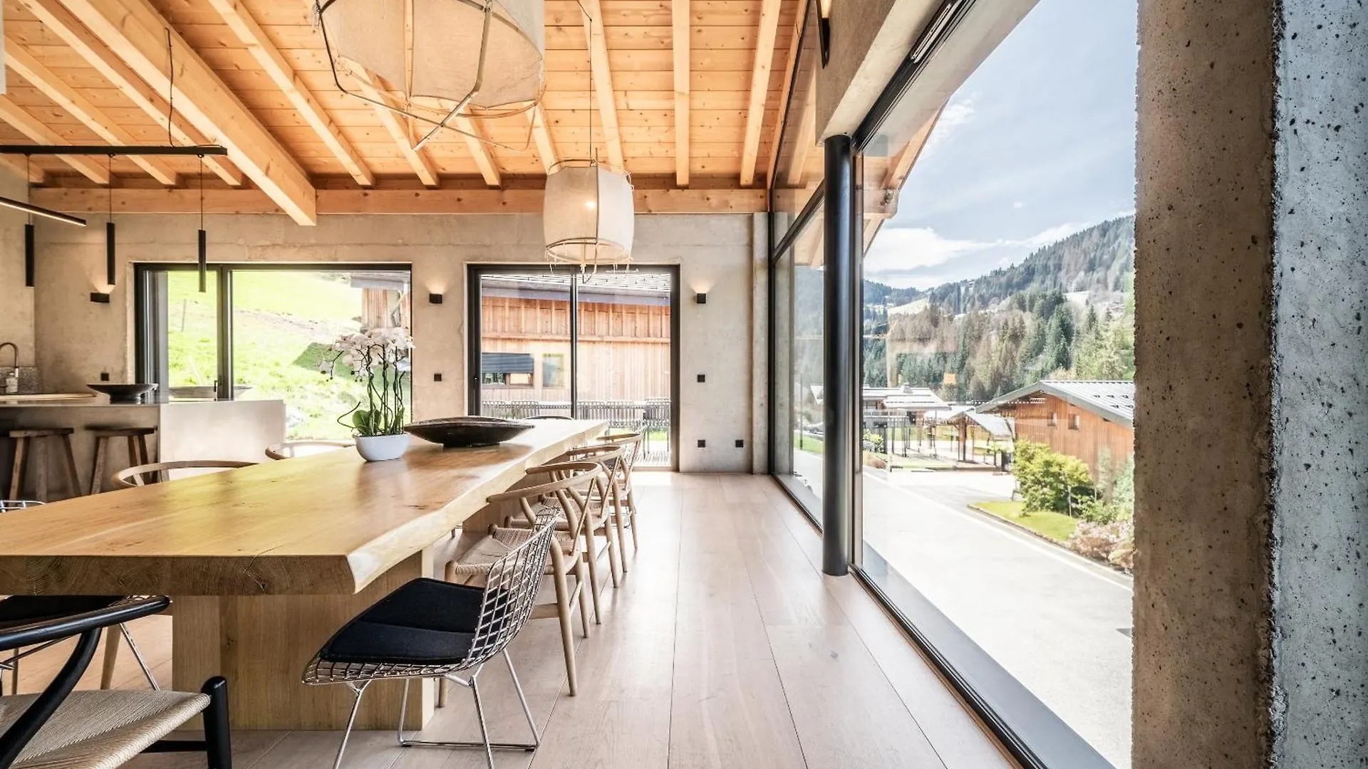 Chalet Nelcote Morzine - By Emerald Stay