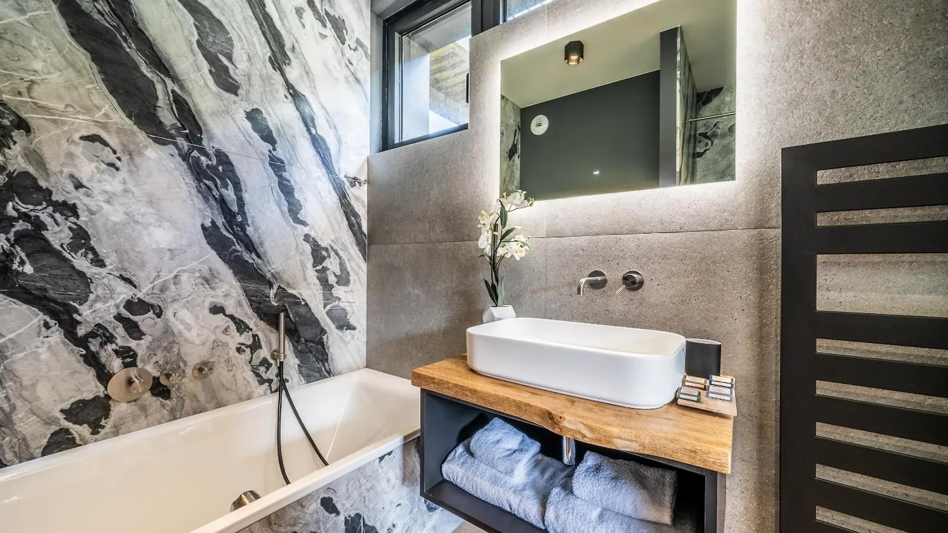 Chalet Nelcote Morzine - By Emerald Stay France