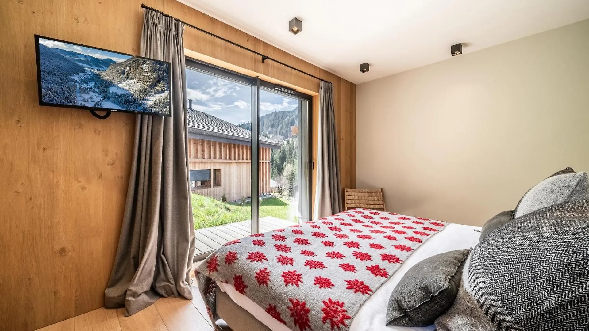 Chalet Nelcote Morzine - By Emerald Stay
