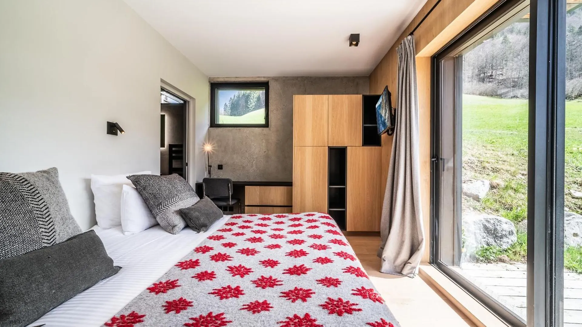 Chalet Nelcote Morzine - By Emerald Stay