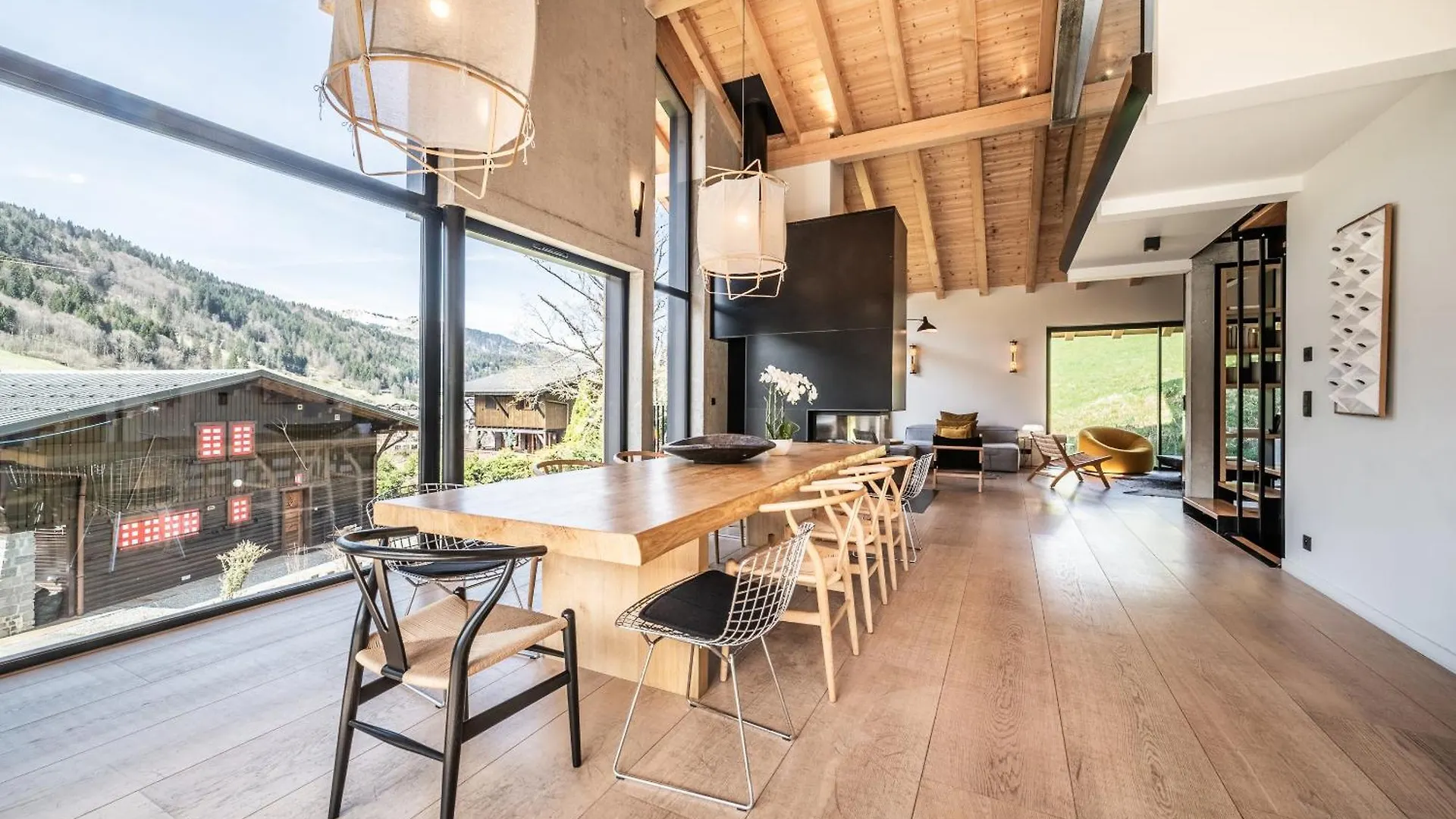Chalet Nelcote Morzine - By Emerald Stay 0*,