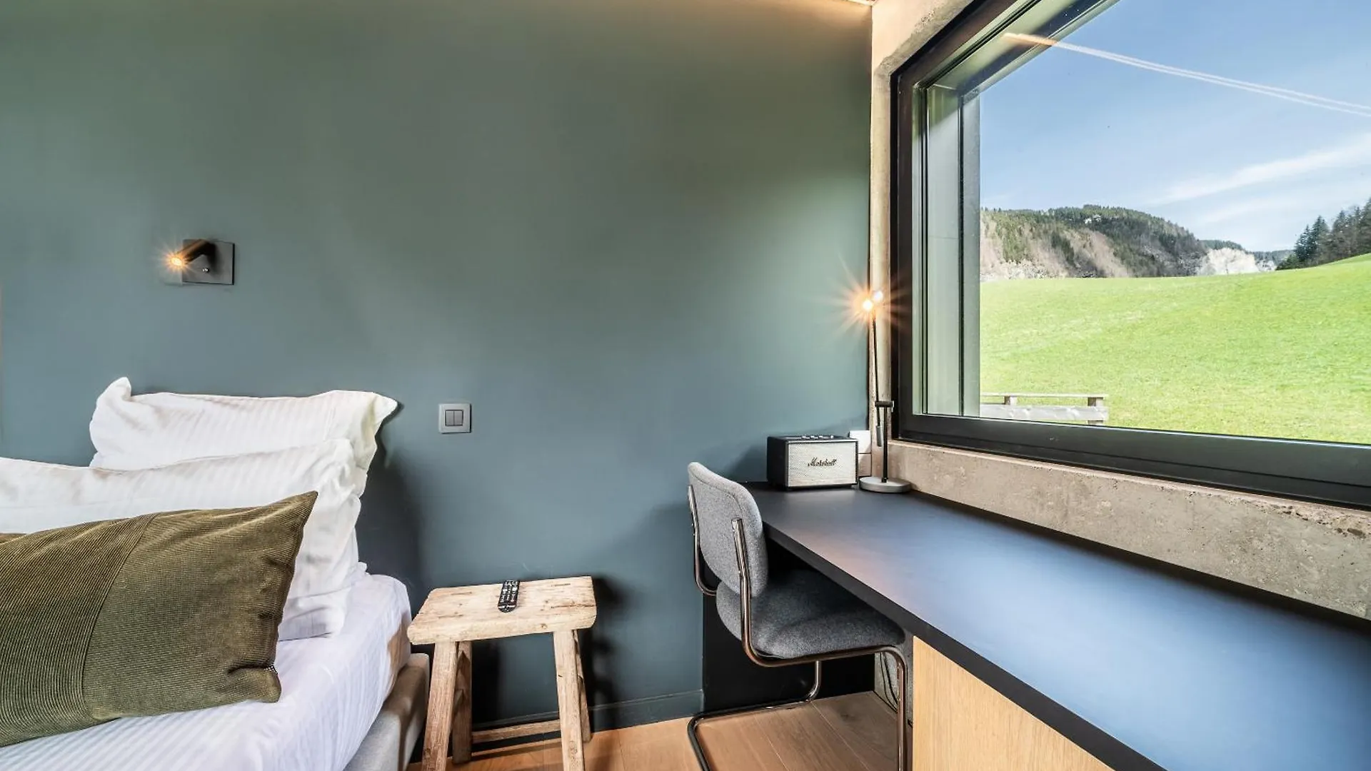Chalet Nelcote Morzine - By Emerald Stay 0*,